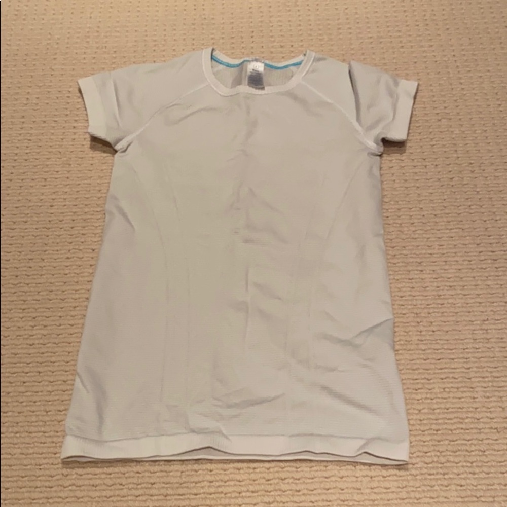 Ivivva girls shirt